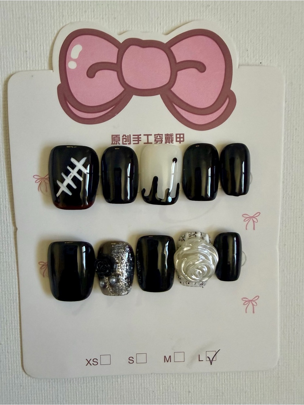 NEW Black & White Decorative Halloween Press-On Nails Size Large🖤